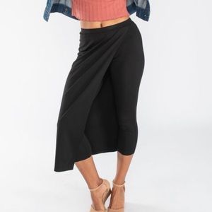 Beta brand Sassiest pants, excellent cond., Medium